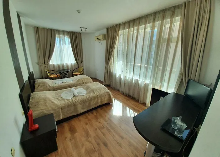 Santa Maria 2* Burgas